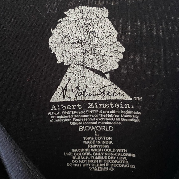 Albert Einstein graphic tee, Black. - Picture 2 of 4